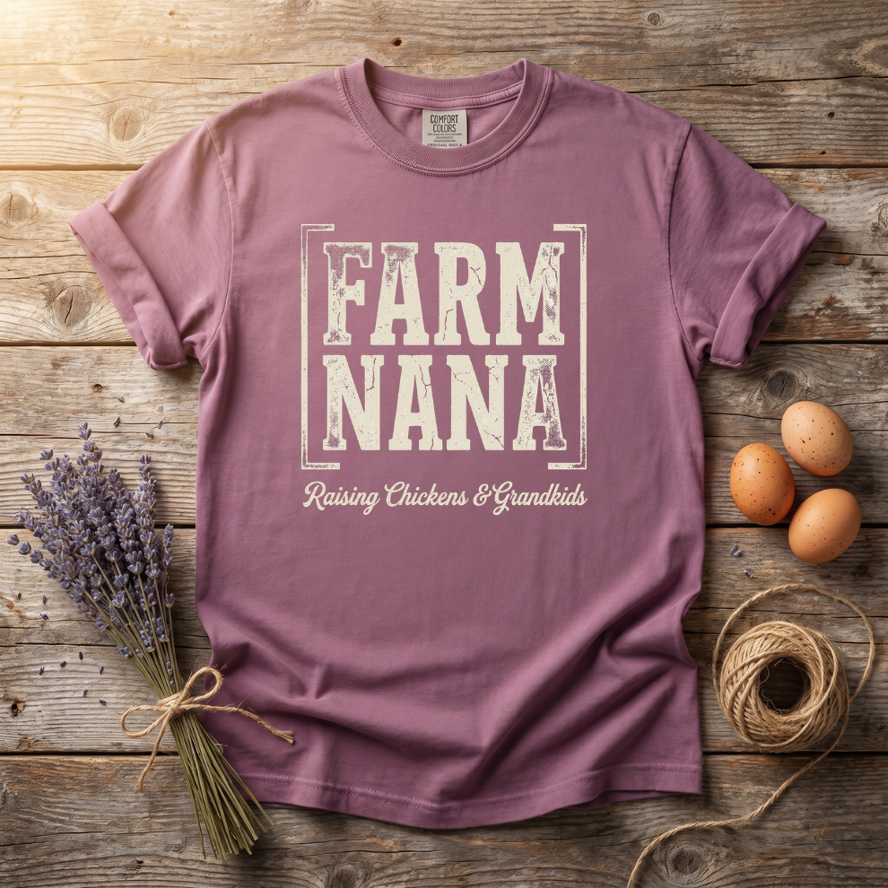 Farm Nana Raising Chickens & Grandkids Unisex T-Shirt