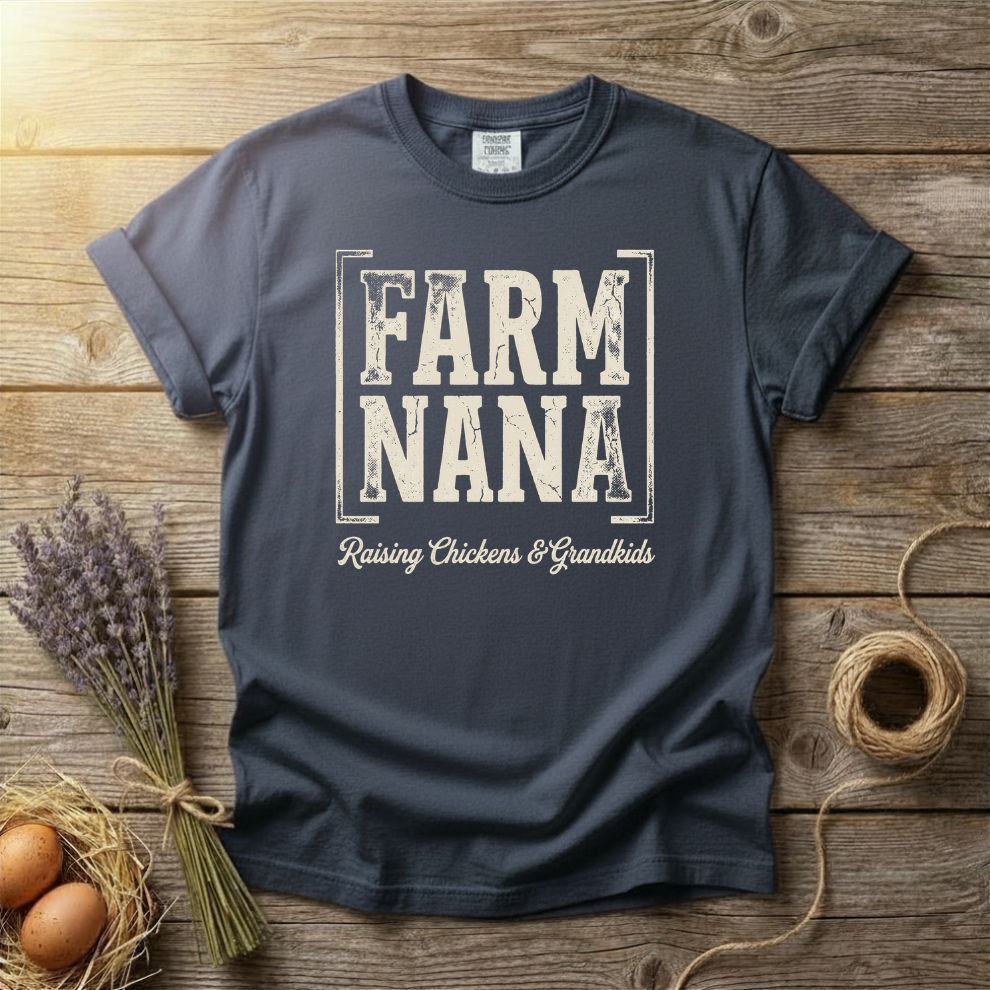 Farm Nana Raising Chickens & Grandkids Unisex T-Shirt