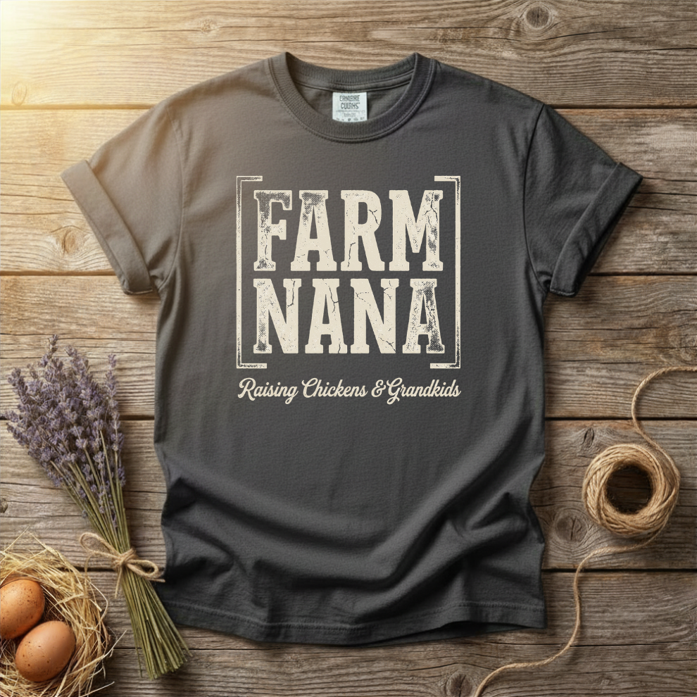 Farm Nana Raising Chickens & Grandkids Unisex T-Shirt